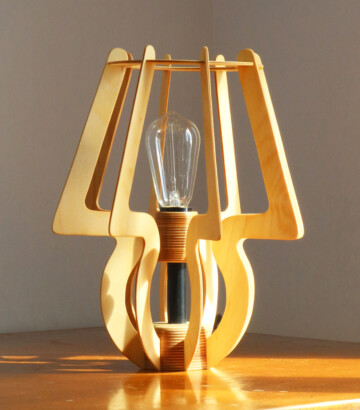 Lampe de table en bois – La Tradi