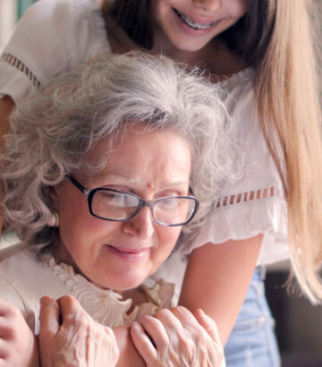 20 idées de cadeaux à offrir à une grand-maman au Québec