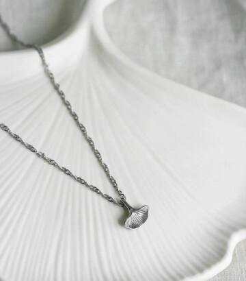 Collier Selena – Feuille de Gingko Biloba